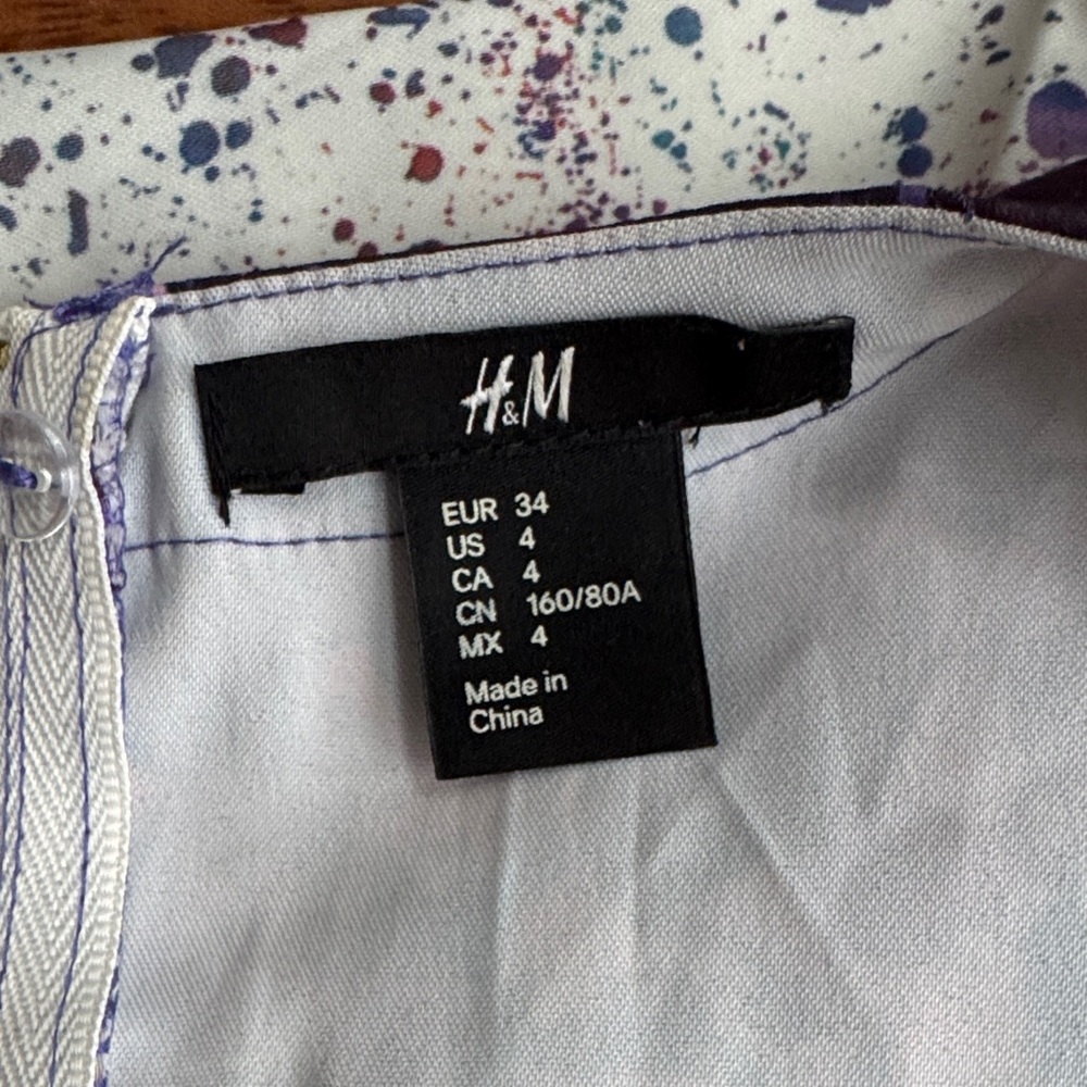 H&M Womens Dress with Floral Watercolor Print in Blue Pink and Purple size 4 - Picture 2 of 5